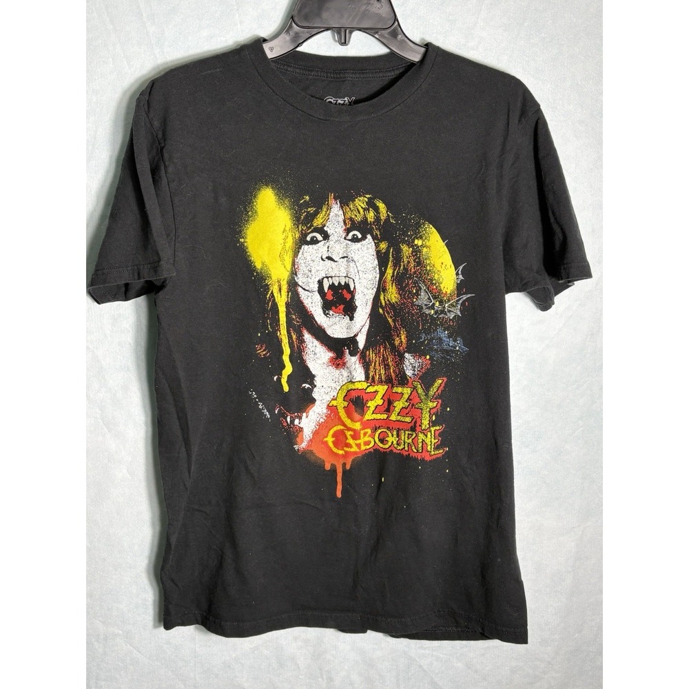 Size Medium OZZY OSBOURNE Speak of the Devil  Official Black T Shirt Madman